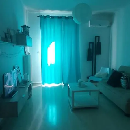 Comfy Flat Near The